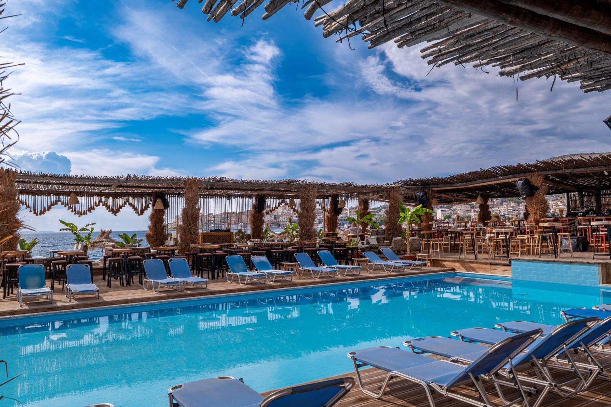Grand Hotel Saranda 외부 사진