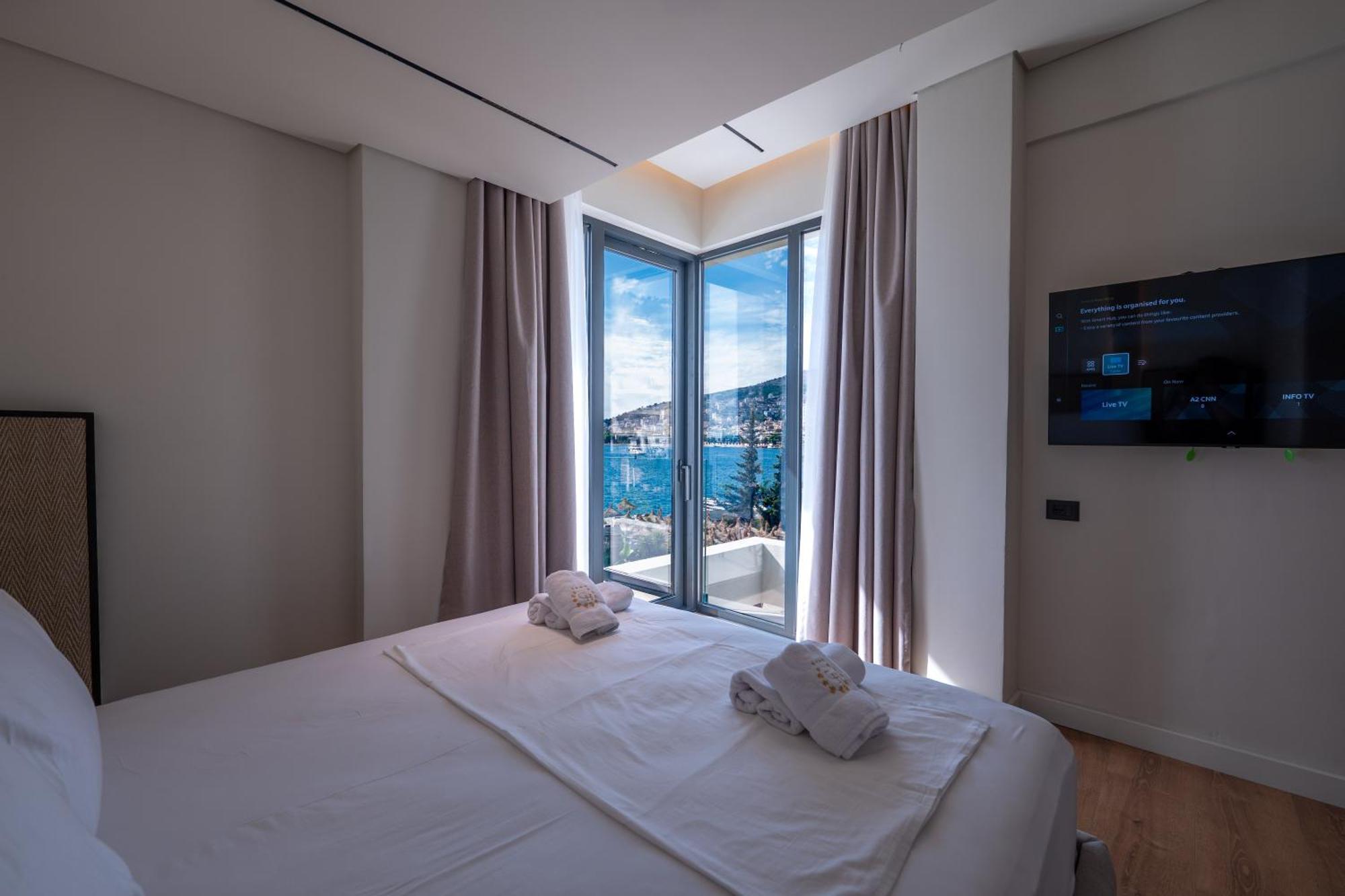 Grand Hotel Saranda 외부 사진